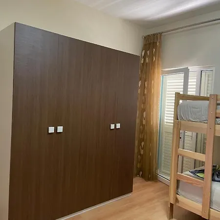 Et Апартаменты *